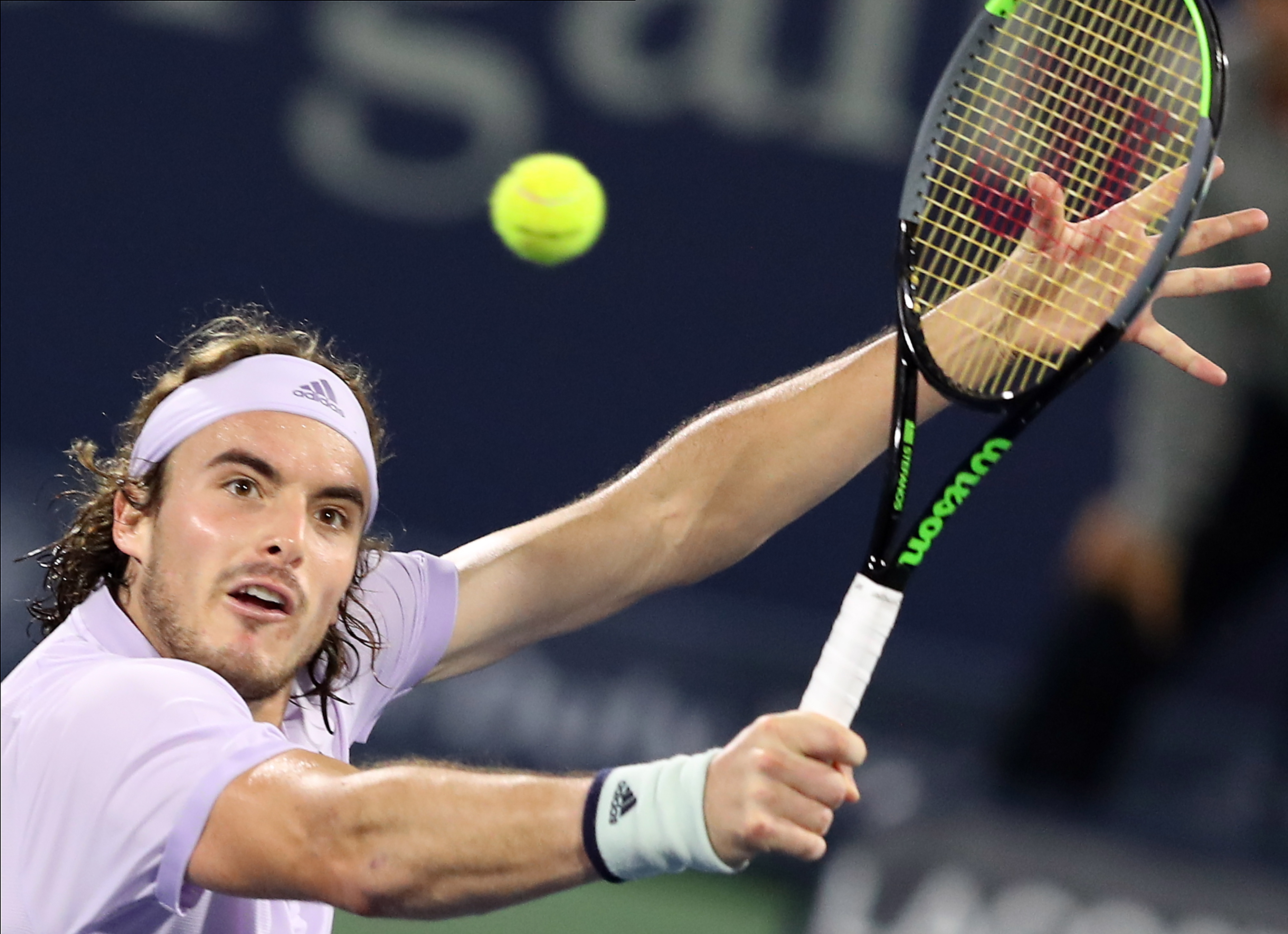 日本网球队险胜世界网球队，西西帕斯惊艳世界