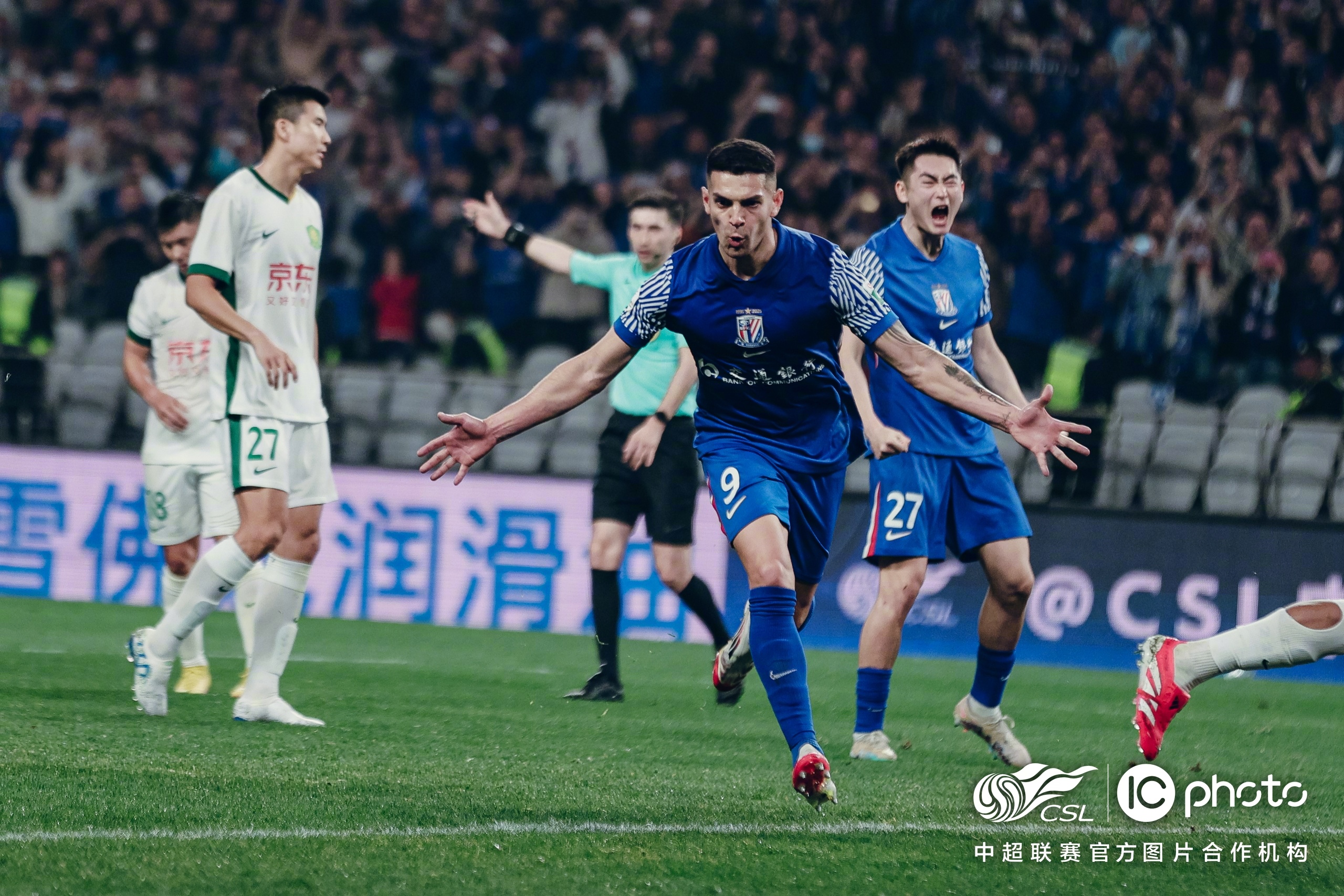 上海队再次胜出，球员发挥顶尖