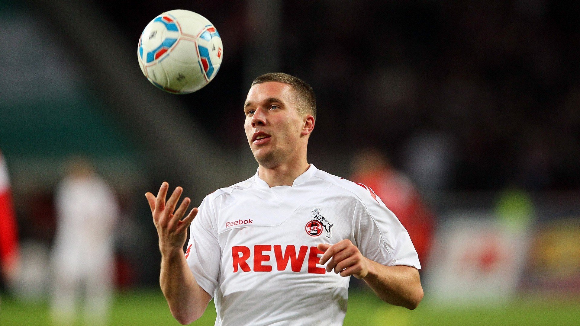 文明的交锋与英雄的诞生，当罗马粉碎希腊神话，基耶萨如何成为关键先生